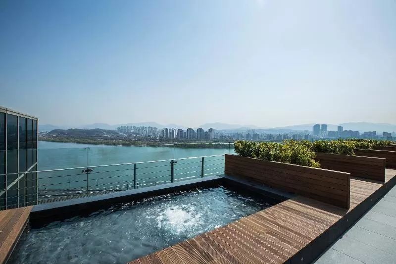 בית מלון כפרי Vista Walkerhill Seoul Formerly W Seoul