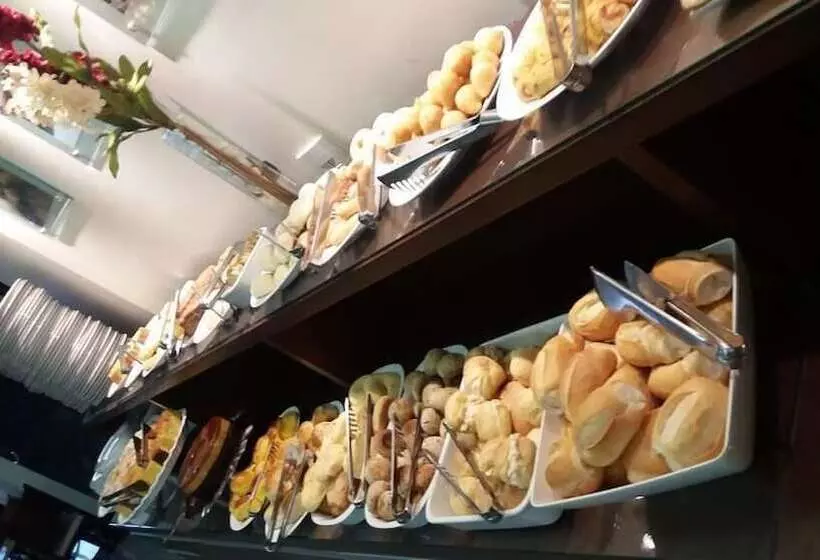 Líber Hotel Nova Serrana Conforto Na Rota Da Br 262