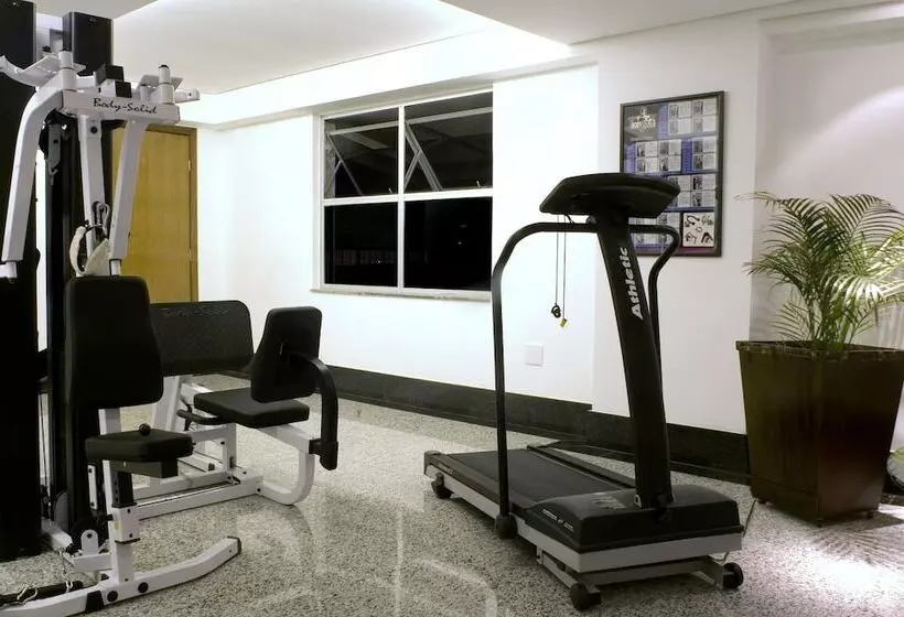 Líber Hotel Nova Serrana Conforto Na Rota Da Br 262