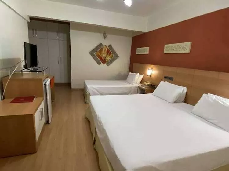 Líber Hotel Nova Serrana Conforto Na Rota Da Br 262
