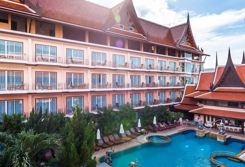 Nipa Resort, Patong Beach