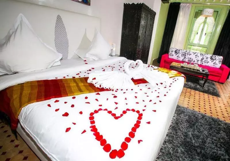 ریاض 555 Hotel Clubbing Adults Only