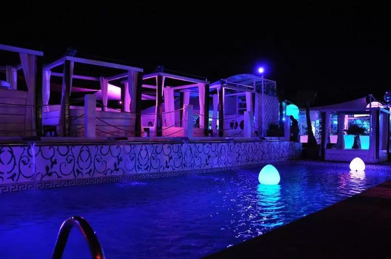 ریاض 555 Hotel Clubbing Adults Only