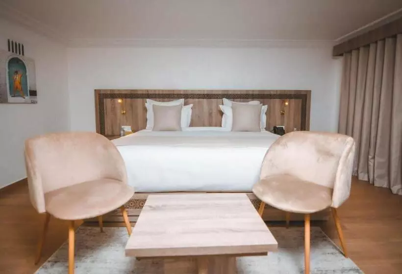 ریاض 555 Hotel Clubbing Adults Only