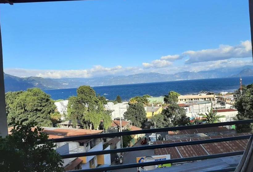 هتل Millennium Apartment