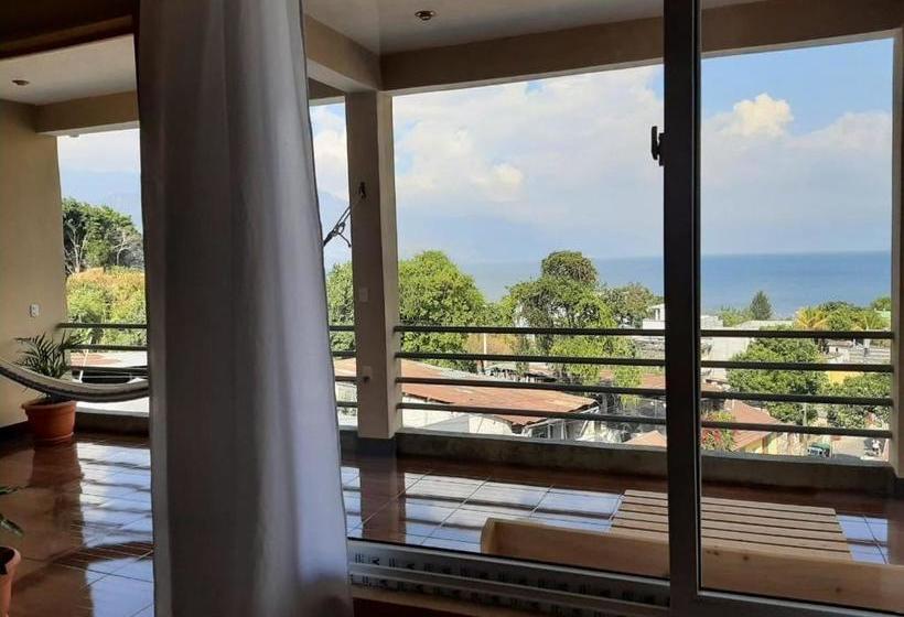 هتل Millennium Apartment