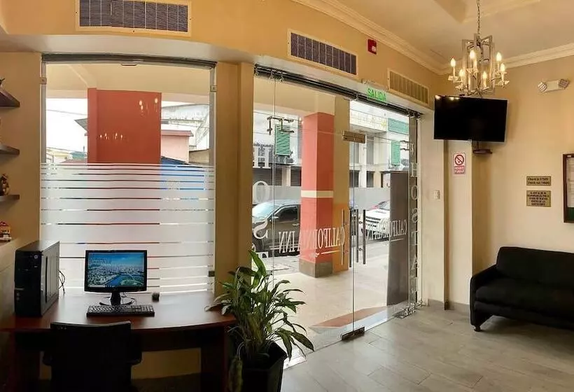 پانسیون Hostal California Inn