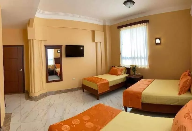 پانسیون Hostal California Inn