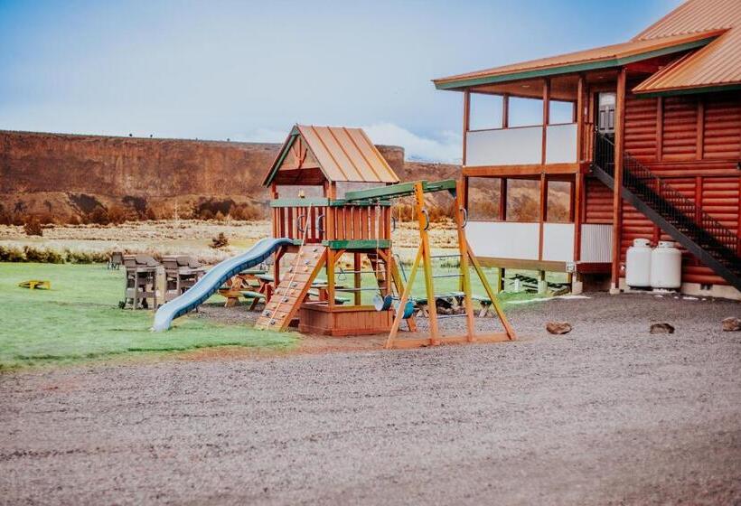 Crooked River Ranch Cabins