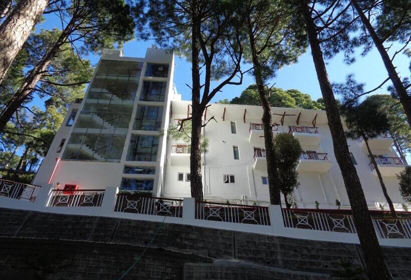 Himalayan Splendour Resort