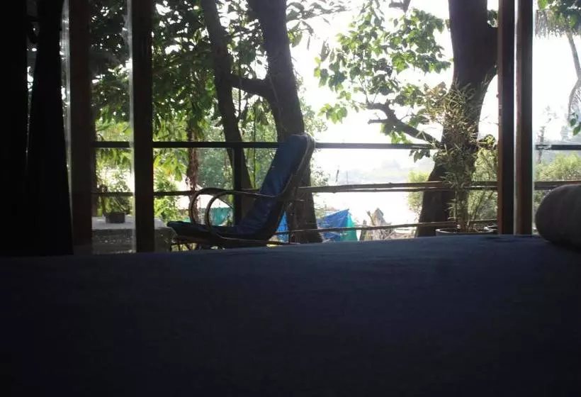 Hotel Bramha Cottages