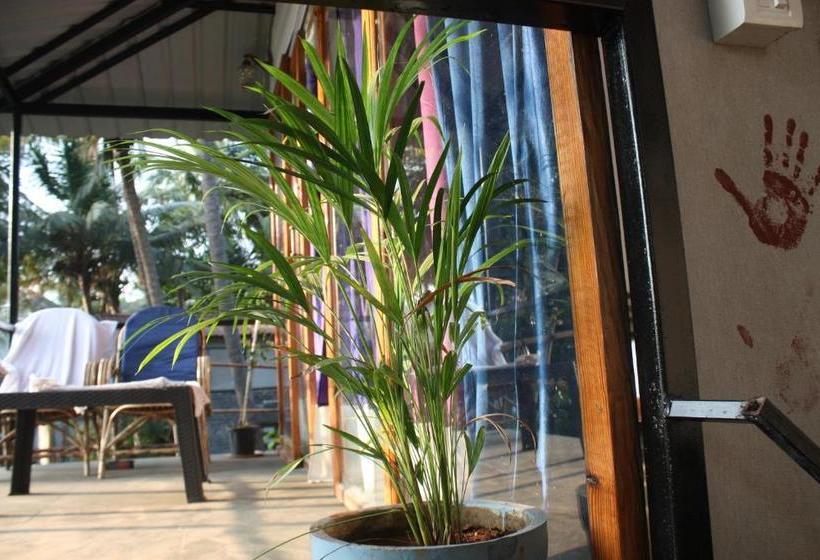 فندق Bramha Cottages