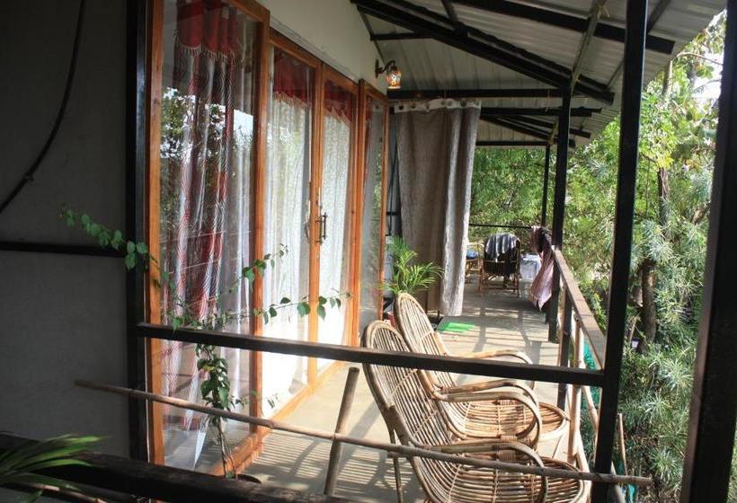 فندق Bramha Cottages