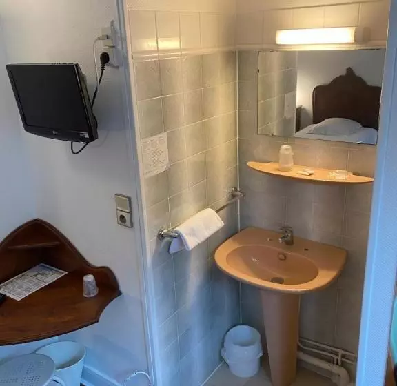 Hotelli Hôtel Les Remparts