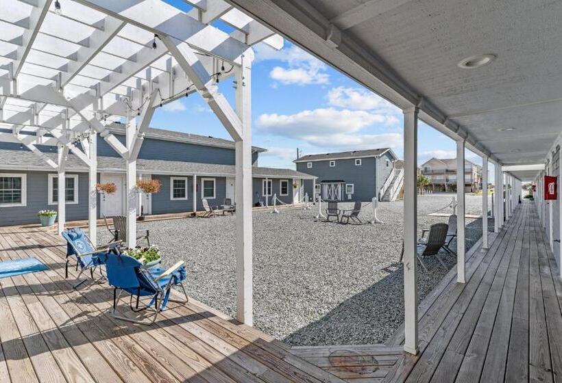 酒店 Loggerhead Inn And Suites