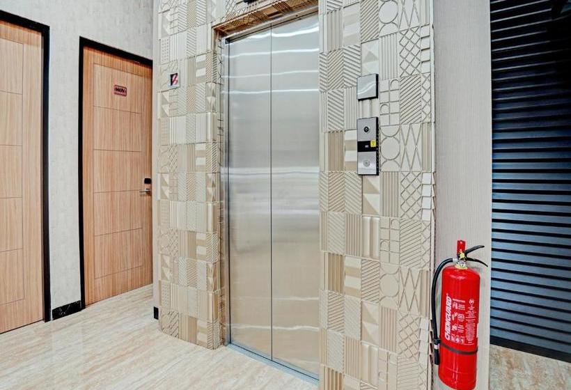 Hotel Oyo 90227 Citraland Residence