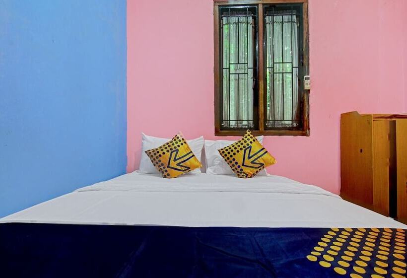 Hotel Oyo 90268 Aliyah Syariah