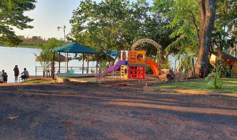 هتل Rural Acaray Poty