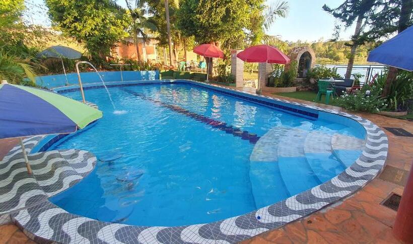 هتل Rural Acaray Poty