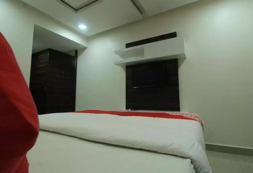 Hotelli Staymaker Regal Residency