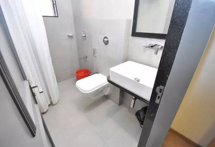Ivy Hotel Navi Mumbai
