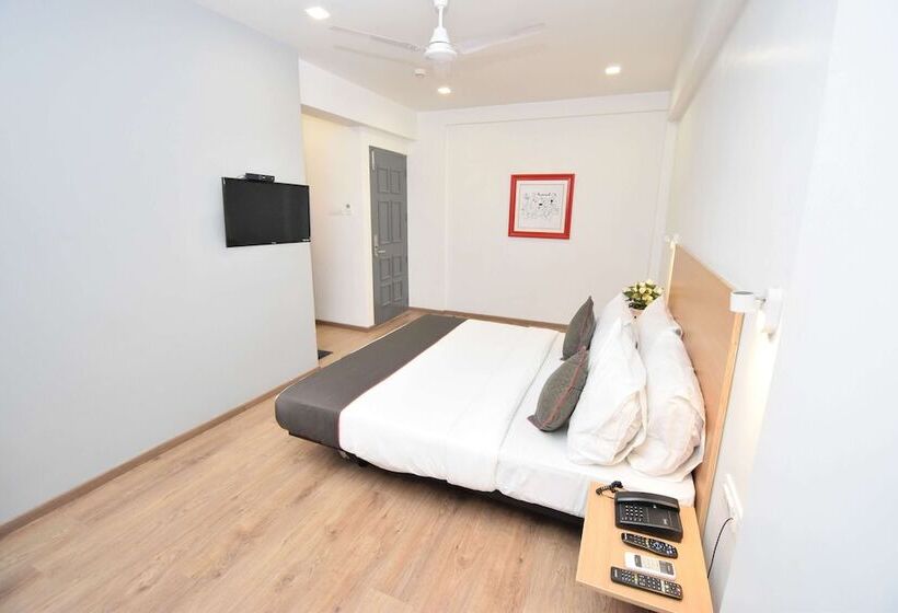 Ivy Hotel Navi Mumbai