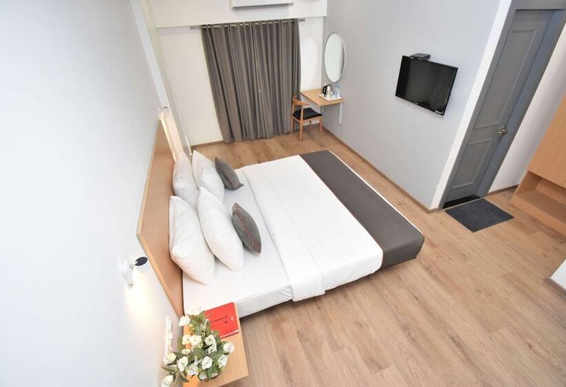 Ivy Hotel Navi Mumbai