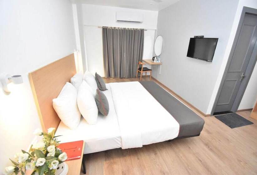 Ivy Hotel Navi Mumbai