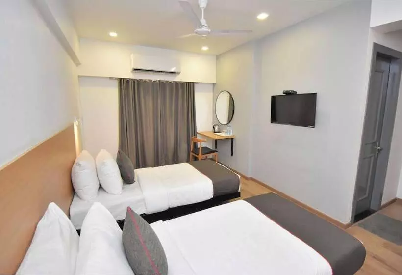 Ivy Hotel Navi Mumbai