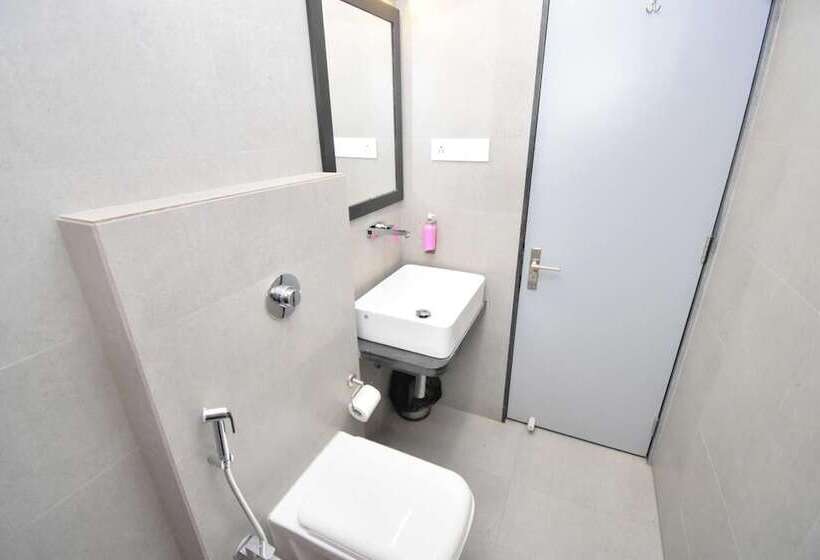 Ivy Hotel Navi Mumbai