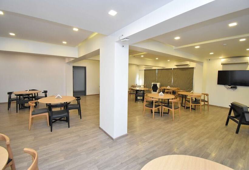 Ivy Hotel Navi Mumbai