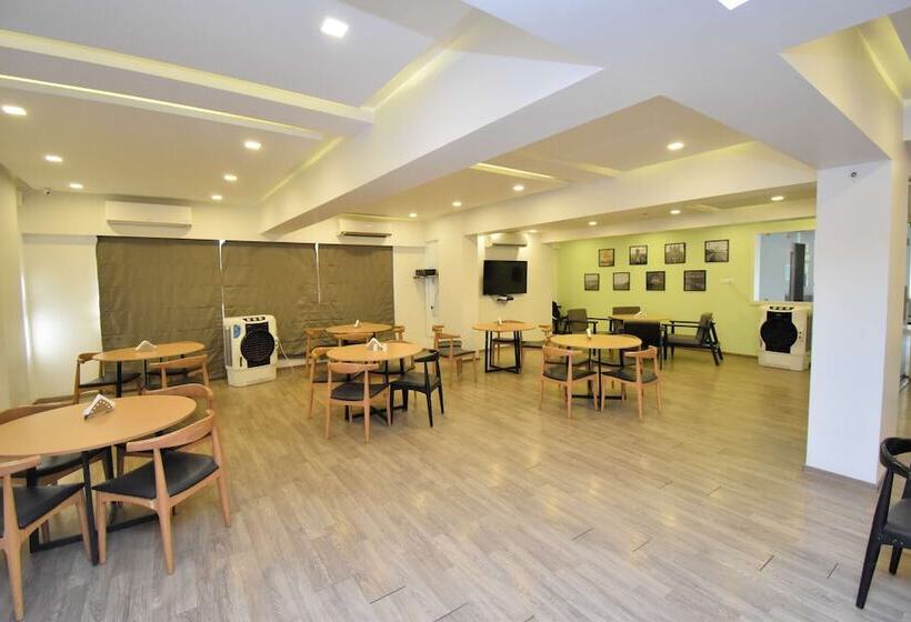 Ivy Hotel Navi Mumbai