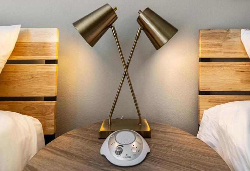 Kasa Downtown South Bend