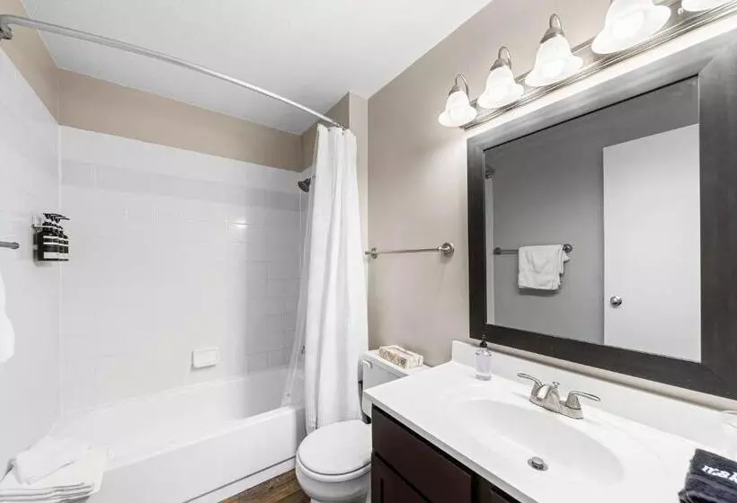 Kasa Downtown South Bend