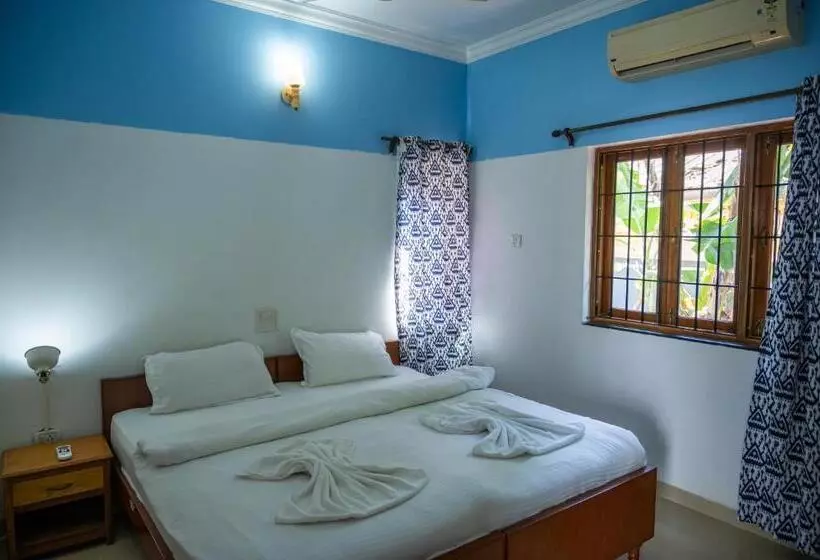 پانسیون Franria Villa Guest House