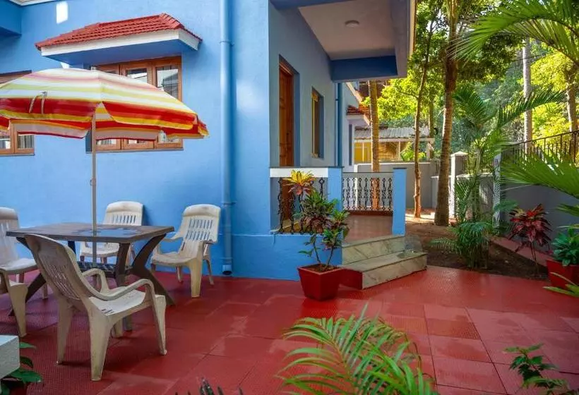پانسیون Franria Villa Guest House