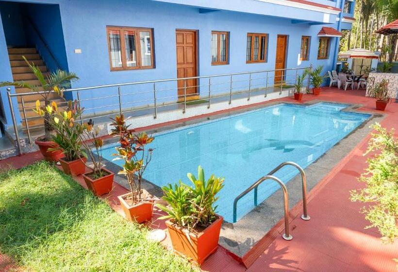 پانسیون Franria Villa Guest House