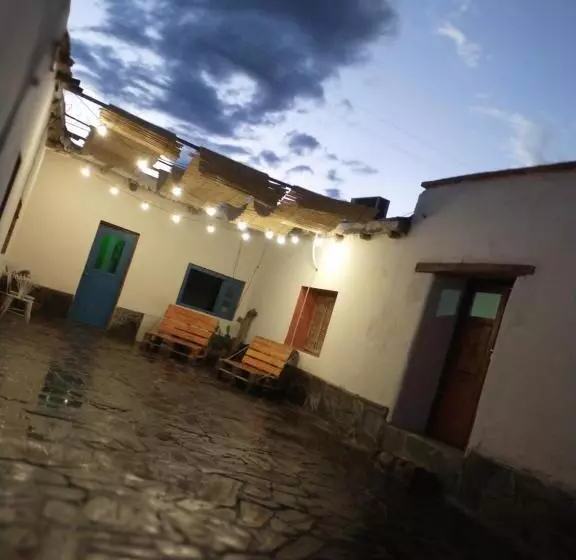 پانسیون Munay Ecohostal   Cabañas De Adobe