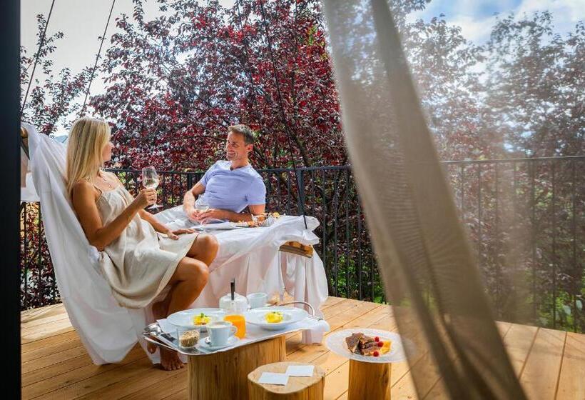 منتجع Treelodgy, The Tree House