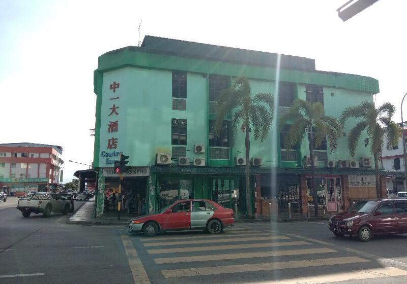 בית מלון כפרי Centre Inn By Cv