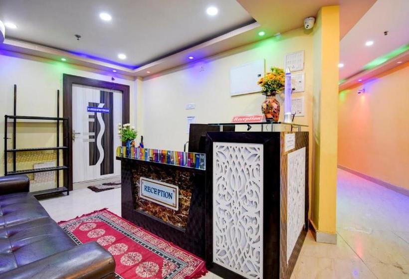 호텔 Oyo 63448 Oasis