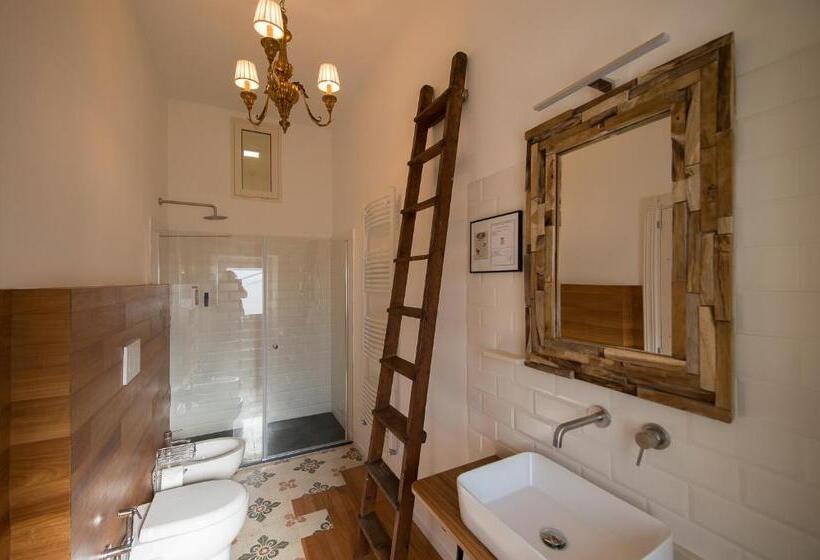 بنسيون Ai Cappuccini Guest House