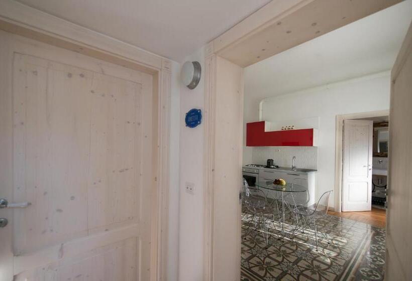 بنسيون Ai Cappuccini Guest House