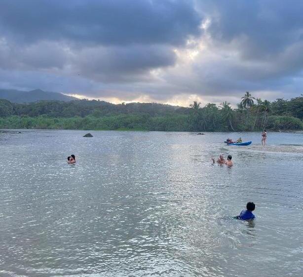 پانسیون Cabaña The Sunset