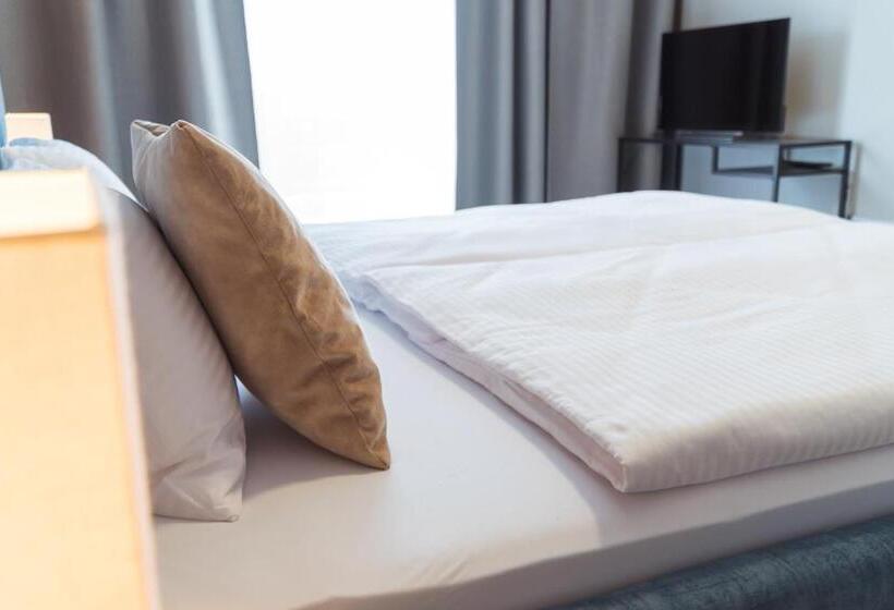 膳宿费 Cassian Inn