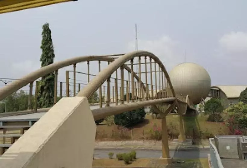 پانسیون Room In Lodge  Tinapa  Is Situated At Tinapa Free Zone, Calabar, Cross River