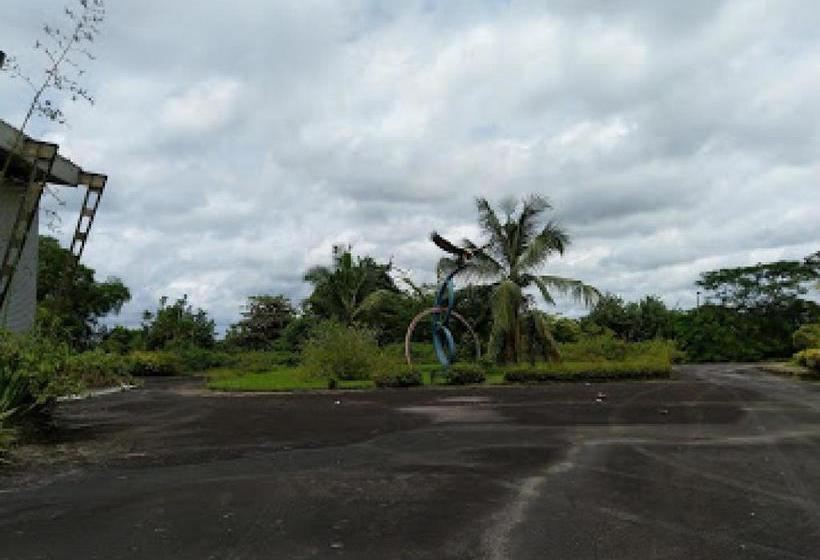 پانسیون Room In Lodge  Tinapa  Is Situated At Tinapa Free Zone, Calabar, Cross River