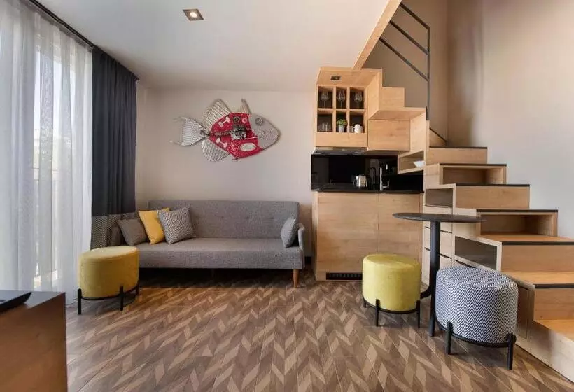 Trend Suites Cycle