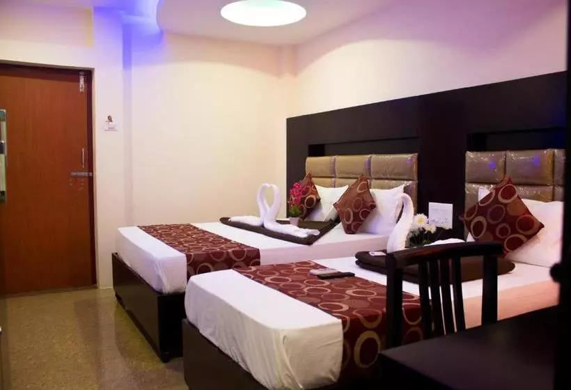 ホテル Brindavan Residency