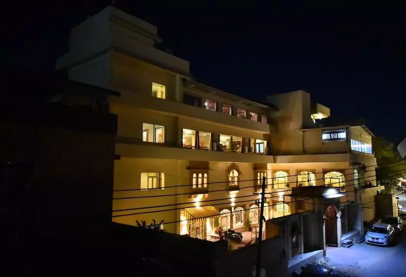هتل Clarks Inn Jodhpur